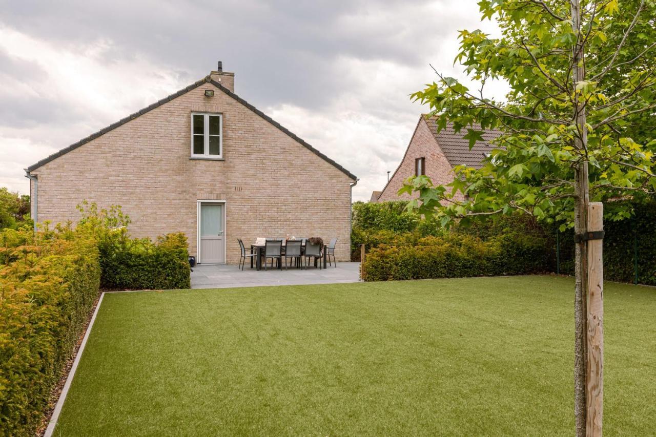 Fantastic Family Villa With Beautiful Garden Ostend Exterior photo